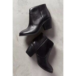 Seychelles Keystone Booties black heeled leather 8 women